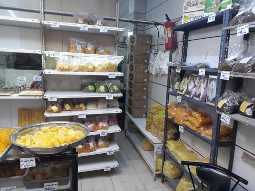 عکس تولیدی پولکی و نبات محبوب