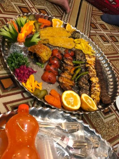 عکس باغ رستوران شاندیز ماندگار