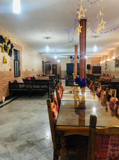 عکس باغ رستوران شاندیز ماندگار