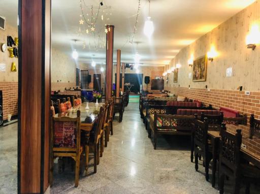 عکس باغ رستوران شاندیز ماندگار