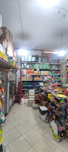عکس سوپر مارکت عمو مصطفی