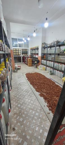 عکس مجموعه عرقیات و گیاهان دارویی یاشا پاشا