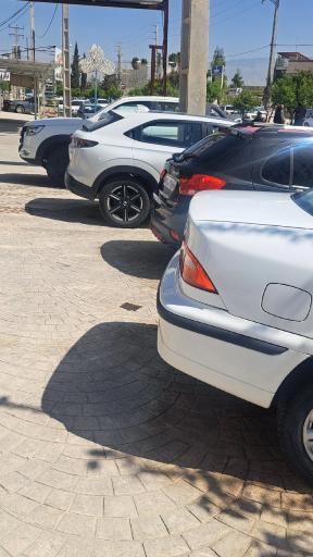 عکس نمایشگاه اتومبیل فرهادی