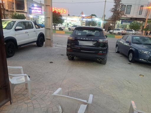 عکس نمایشگاه اتومبیل فرهادی