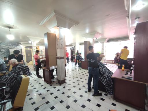 عکس آموزشگاه آرایشگری مردانه پوریا