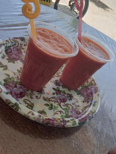 عکس کافه کلاسیک طاها 