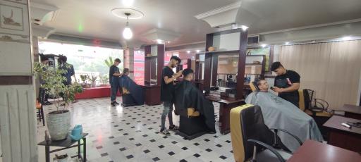 عکس آموزشگاه آرایشگری مردانه پوریا