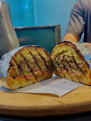 عکس فاکس برگر