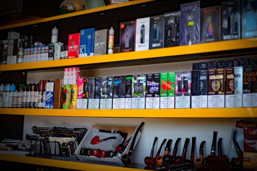 عکس اسموک شاپ سناتور 