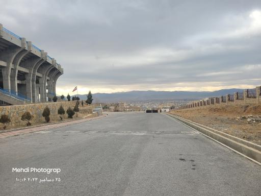 عکس استادیوم 5 هزار نفری شهید روحیان