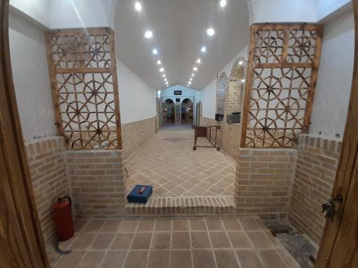 عکس سفره خانه سنتی کویر مشکات