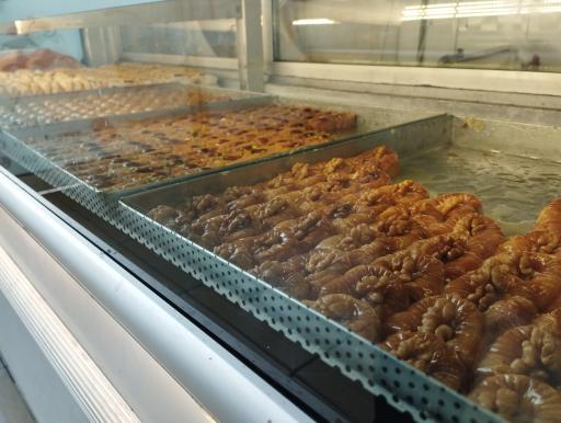 عکس شیرینی سرای یکتا