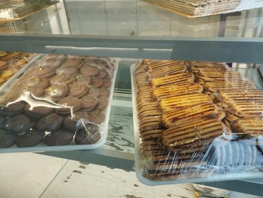 عکس شیرینی سرای یکتا