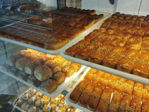 عکس شیرینی سرای یکتا