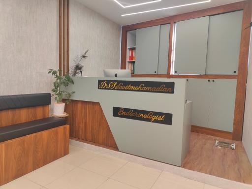 عکس دکتر ثریا دوست محمدیان