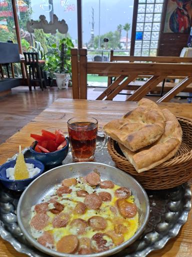 عکس کته کبابی عمو سیامک 