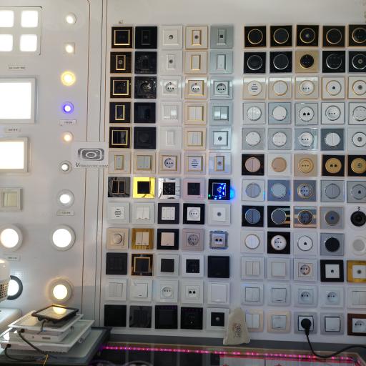 عکس الکتریکی پارس