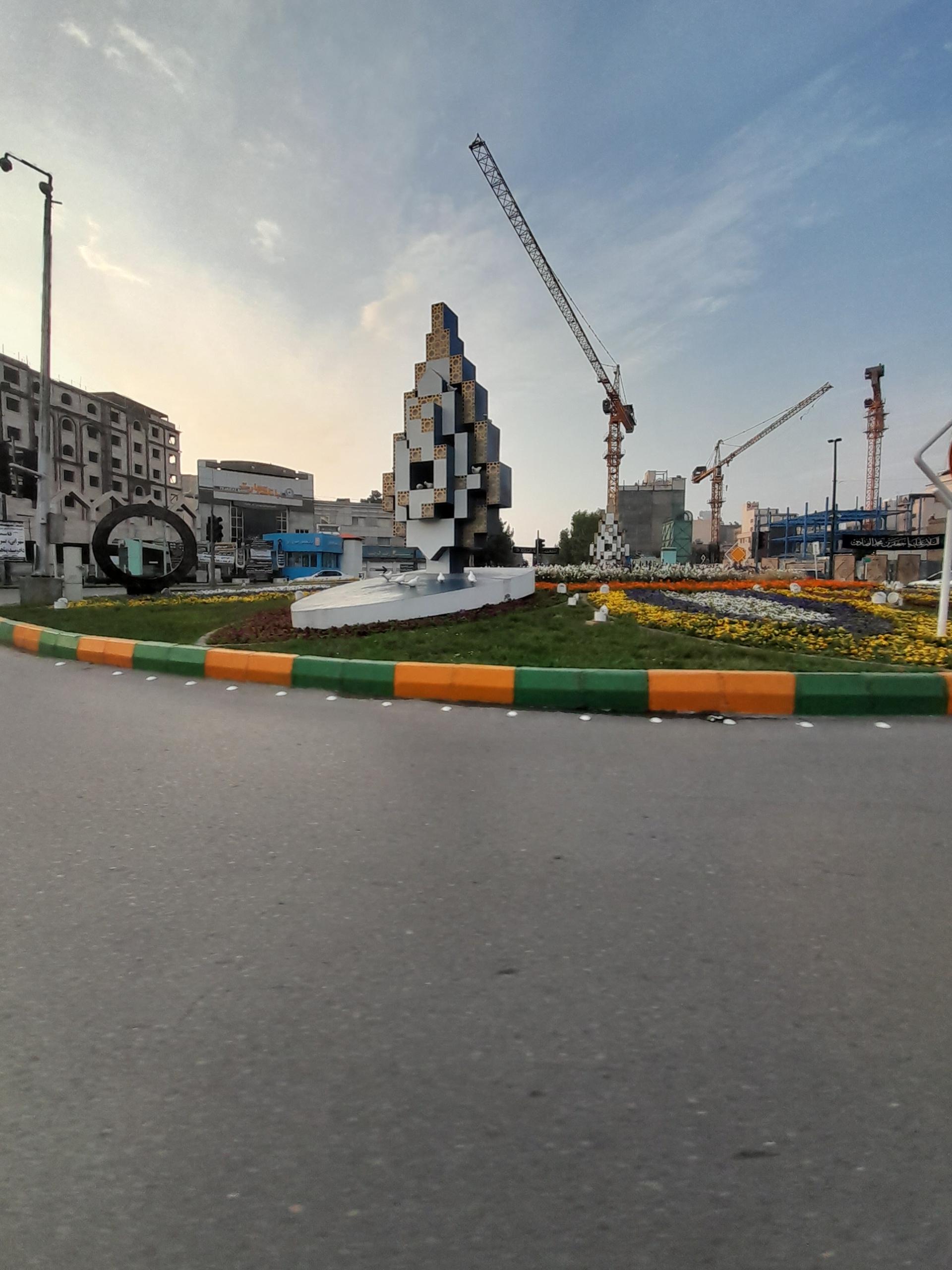 عکس فلکه برق