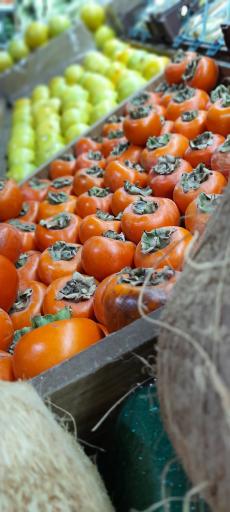 عکس میوه و سبزی مریوان فروت