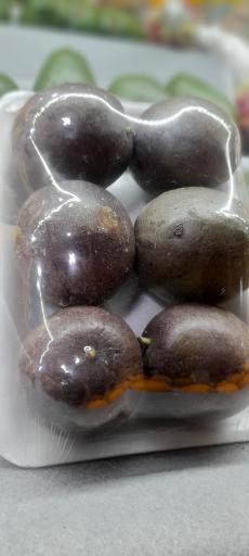 عکس میوه و سبزی مریوان فروت