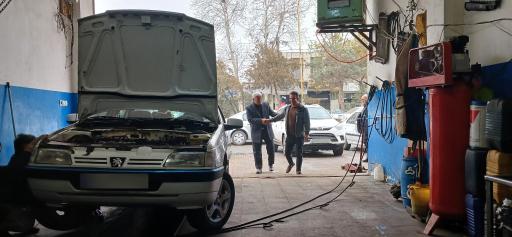 عکس اتومکانیک ولی نوبخت