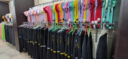 عکس ارزانسرای مستر لباس تبریز