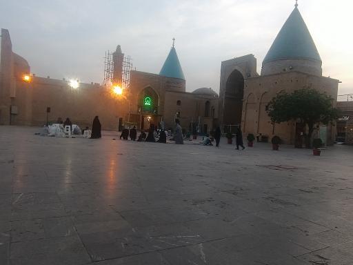 عکس منار جنبان سلجوقی  امامزاده محمد   بسطام 