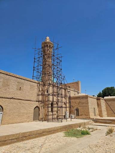 عکس منار جنبان سلجوقی  امامزاده محمد   بسطام 