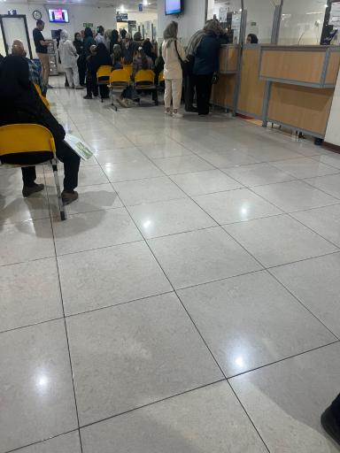 عکس درمانگاه تخصصی و فوق تخصصی شهید مطهری