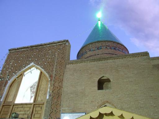 عکس منار جنبان سلجوقی  امامزاده محمد   بسطام 