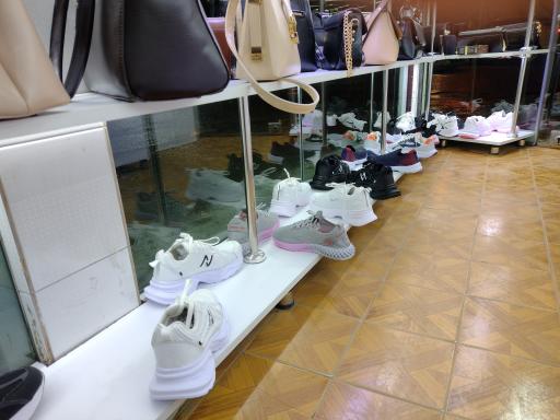 عکس گالری هاریکا