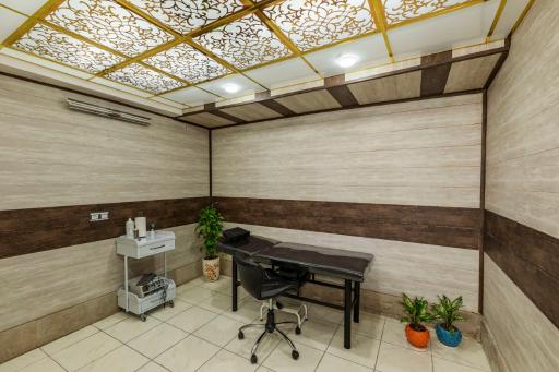 عکس کلینیک زیبایی دکتر عطیه سادات امامی