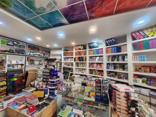 عکس لوازم تحریر میلانو