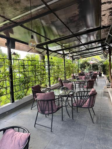 عکس کافه استودیو لبخند