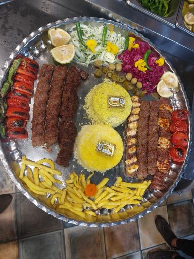 عکس رستوران سنتی خوشه