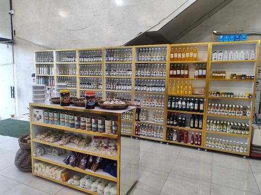 عکس عطاری عطار جوان