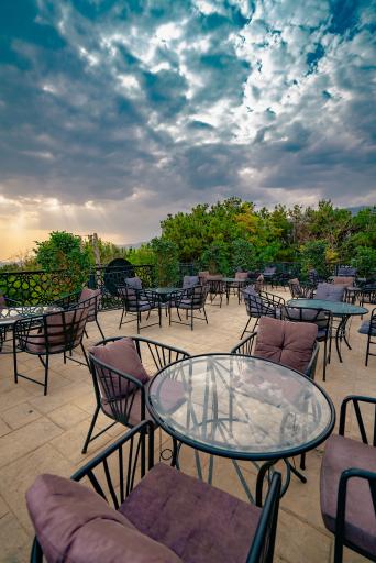 عکس کافه استودیو لبخند