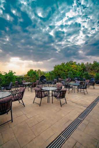 عکس کافه استودیو لبخند