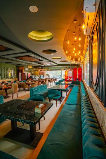 عکس کافه استودیو لبخند