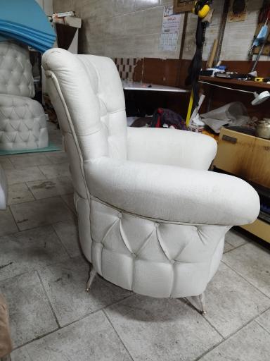 عکس تعمیرات مبل پاشنگ