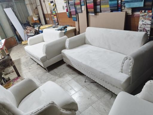 عکس تعمیرات مبل پاشنگ