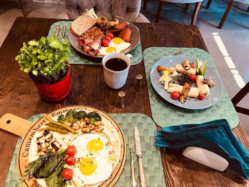 عکس رستوران ایتالیایی لیو