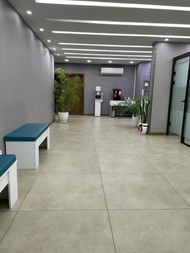 عکس کلینیک دامپزشکی سفید