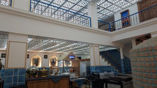 عکس عمارت سلمان فارسی