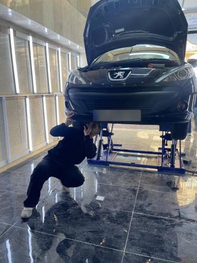 عکس مرکز تشخیص رنگ اتوبین