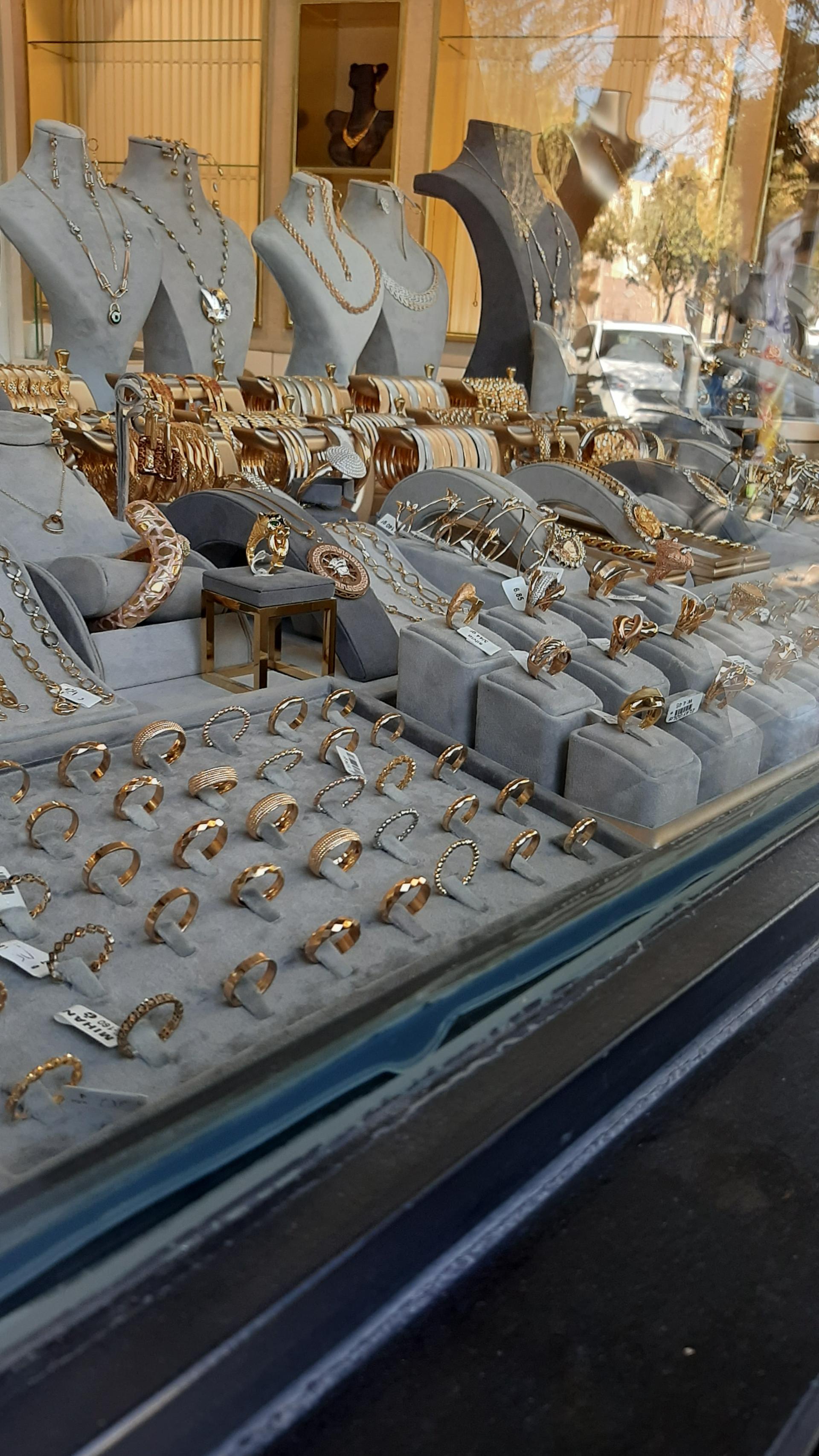 عکس گالری رابط