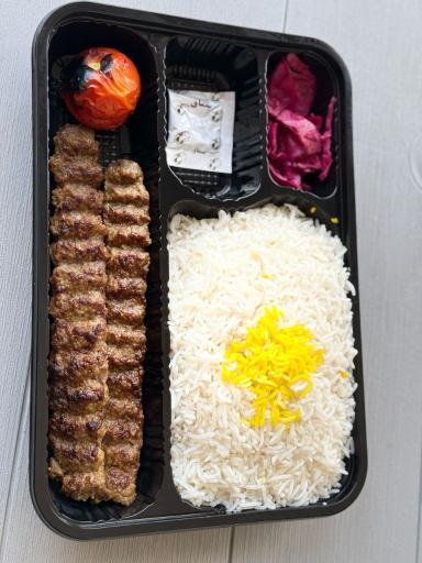 عکس بیرون بر و فست فود ملکی