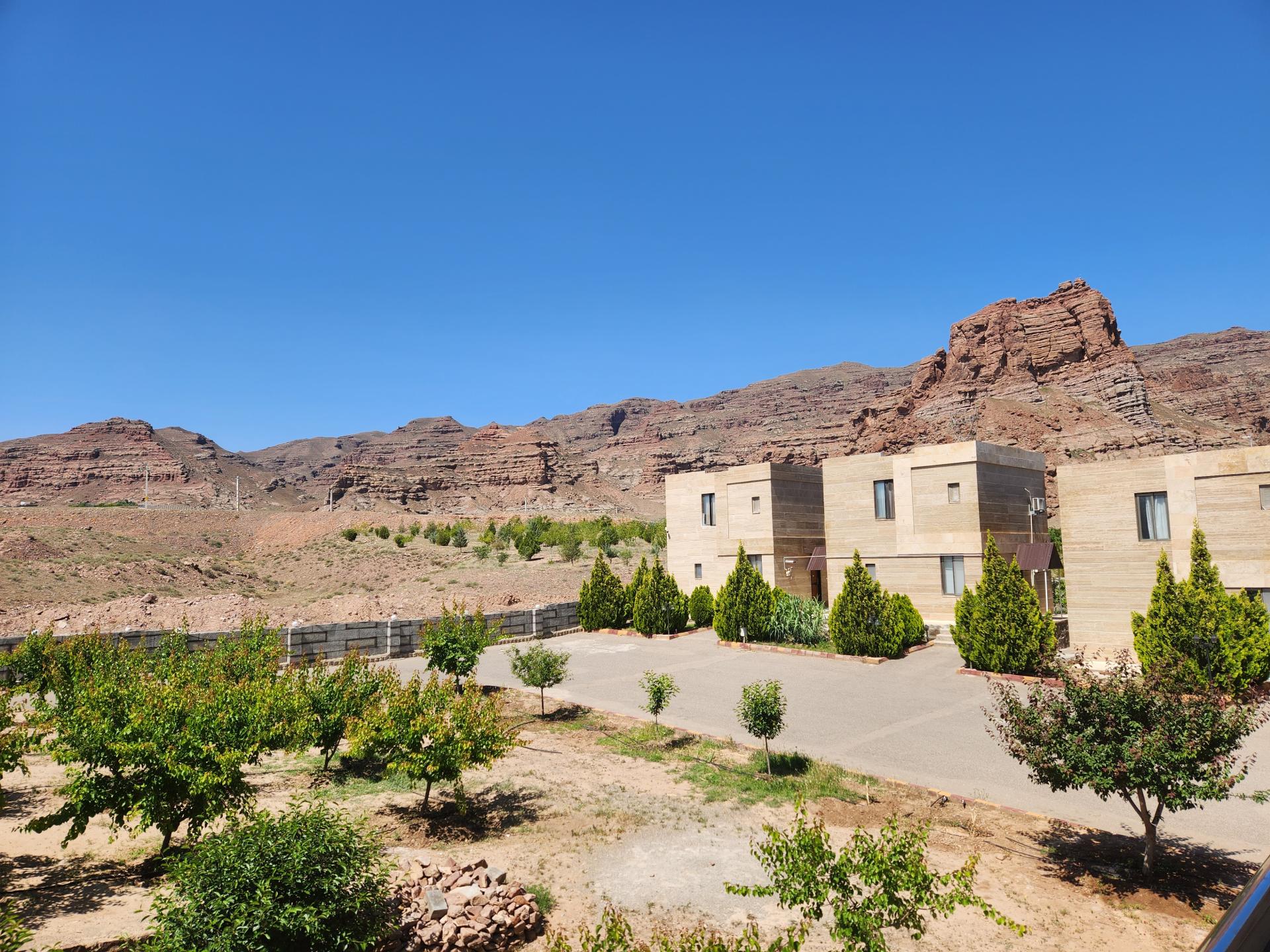 عکس هتل ویلاهای کوهستانی ارس