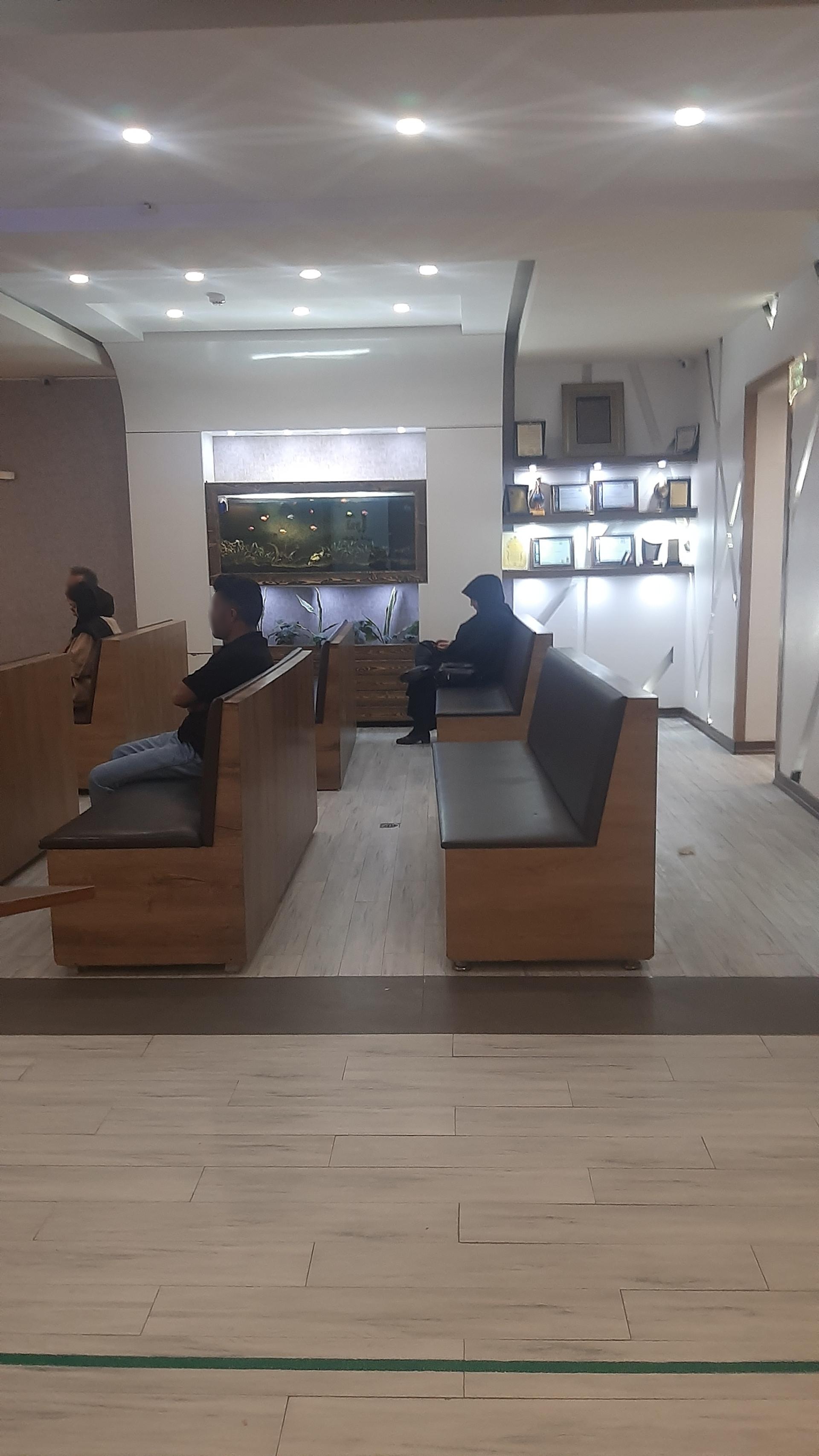 عکس آزمایشگاه آریا