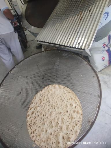 عکس نانوایی تافتون تنوری